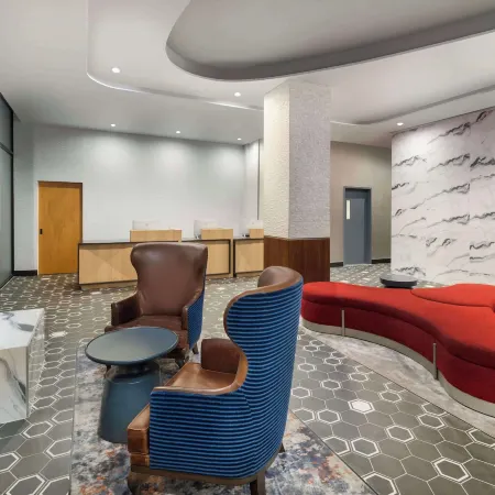 DoubleTree by Hilton Long Island City New York Отели рядом с достопримечательностью «Зоопарк Центрального парка»