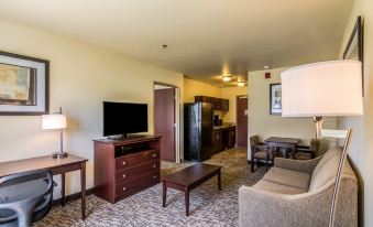 Cobblestone Inn & Suites - Barron