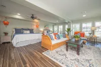 A Reel Paradise - Everyone`s Favorite Getaway!