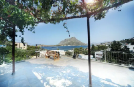 Panorama Studios & Apartments