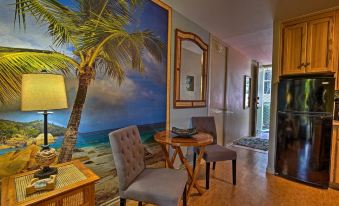Kailua Studio w/ Pool Access & Garden Views!