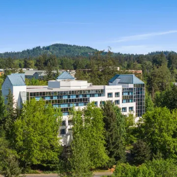 AC Hotel Portland Lake Oswego