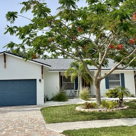 Designer house near Anna Maria Island-Best of Bradenton!!! Отели в г. Уэст-Брейдентон