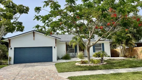 Designer house near Anna Maria Island-Best of Bradenton!!!