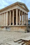 Entire accommodation in sunny Nîmes :