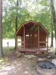 Rustic Cabin number 2 for a low price Hotels in Murfreesboro
