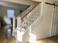 Charming new renovated  3 bed/ 1 Bath  condo sleeps 6+Walk & Bike to everything
