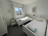 Collioure - 4 bed modern villa with private heated pool and great views - Wi-Fi