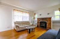 Lovely Palo Alto Cottage ~ Near Stanford, tech companies