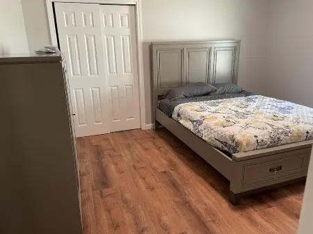 Berkshire Lake at the Pillow, and EV! Отели рядом с достопримечательностью «Bidwell House Museum»