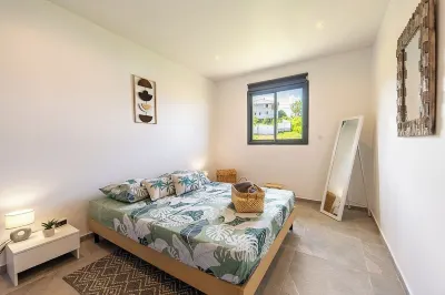 Romantic Villa Laupie 5 minutes from Case Pilote, a haven of peace Hotels near Plage Case Pilote