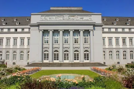 Rheinmosel Glück 5 Отели рядом с достопримечательностью «VFF Wehrtechnische Studiensammlung Koblenz»