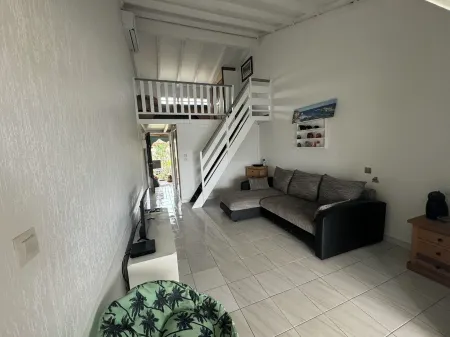 Duplex with breathtaking view of the marina du gosier with swimming pool and cistern Отели рядом с достопримечательностью «Centre Remy Nainsouta»