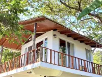Beautiful Lakefront Treehouse サン・マルコス・ラ・ラグナのホテル