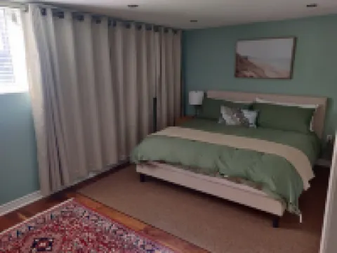 Spotless & Spacious 2BR/2BA Comfortably Sleeps 6