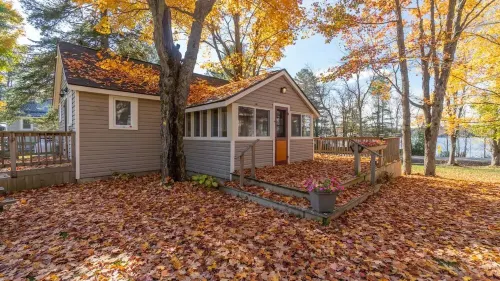 Traditional Cottage in Muskoka Lakes Bala