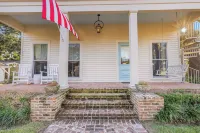 Drackett House by Whiskey Properties Hotels in Bay Saint Louis