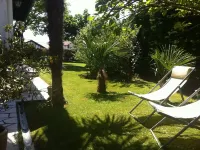 House between sea and mountain - heated pool - high end equipment Hotels in Larressore