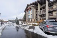 Downtown Western Oasis - Walking Distance To Everything! OLD TOWN RESIDENCES!! Hotels in Routt County