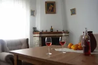 Zuheros Rural House La Cenefilla. House located in the heart of the village.