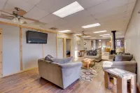 Large 4 BR home, tucked away in the trees