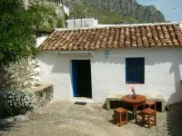 PUERTA AZUL - Casa Rural - Sierra de Grazalema - Ronda Hotels in Montejaque