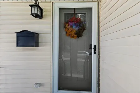 Updated ranch Home 4 minutes from the beach on a quiet end street.