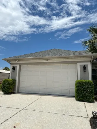 Stunning Retreat: Endless Summer Villa 3BR/ 2BA with Heated Pool