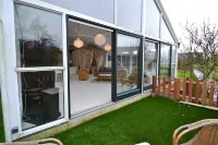 Beautifully renovated loft with sauna close to the Keukenhof and the beach Hotel in zona Keukenhof Castle