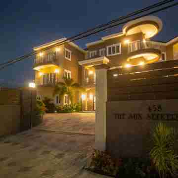 The Sun Seeker Villa Ja 4 BR , fully staffed. Great accommodation for groups. Hotel Exterior