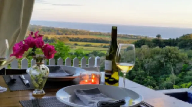 Romantic Private Hermosa Beach House -Clean, Quiet & Safe, Amazing Ocean Views! Hotels in Playa Hermosa