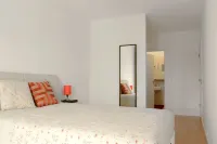 Entrecampos 6, luxury T3 apartment with garage. 昂特爾坎波斯住宿飯店