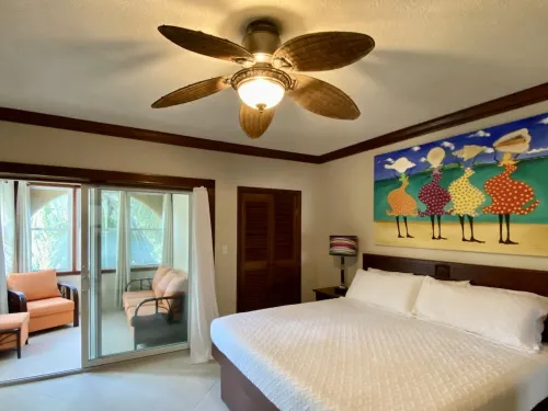 Beachfront. Magic Of The Sea. Oceanaire.