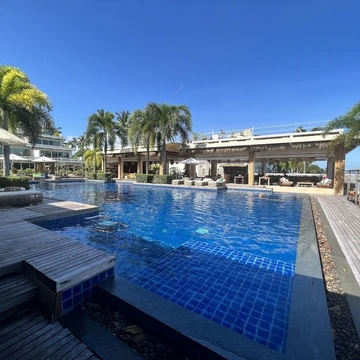 รูปภาพของStudio apartment with spectacular ocean view and large balcony