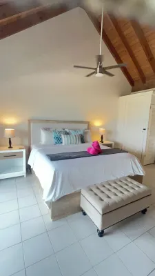 Sapphire Beach Resort Top Floor Villa