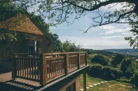 Romantic hillside hideaway with roof terrace and outstanding views