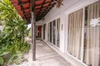 Private Resort with Amazing Pool and Gardens