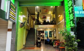 VUON TAO DAN HOTEL (CITY CENTER NEAR BEN THANH MARKET)