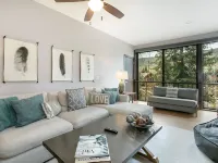 Sunriver Condos E104 2 Bedroom Condo Hotels in Eagle-Vail