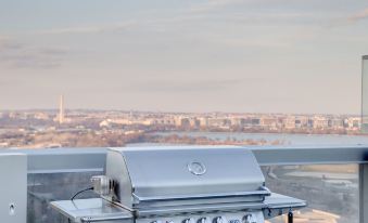 Arlington 2Br/2ba Fully Furnished Apartment in Crystal City 2 Bedroom Apts by RedAwning
