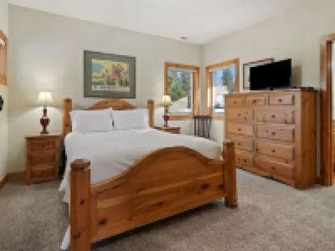 11 Vine Maple Hotels in Sunriver
