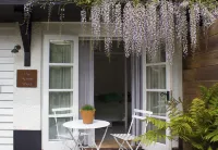 The Apple Shed Hotel a Silverton