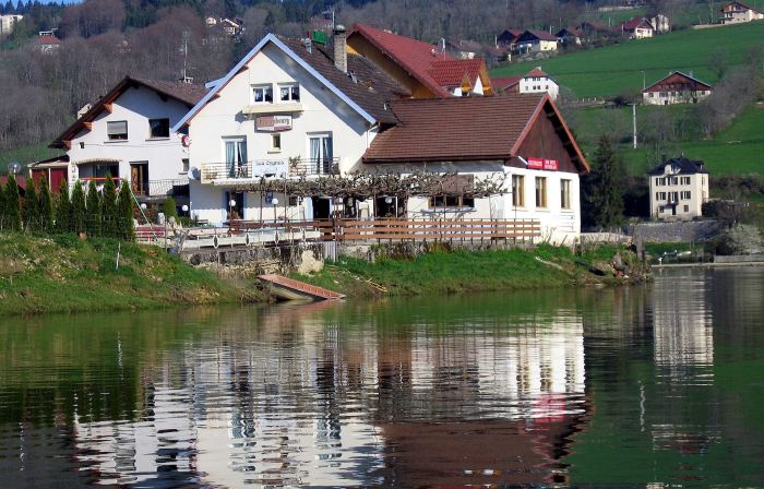 Hôtel Restaurant Les Cygnes