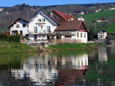 Hotel Restaurant les Cygnes Hotel a Morteau