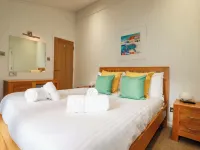 6 Streamside Hotels in West Looe