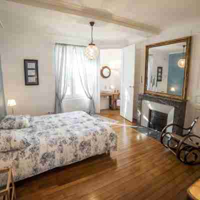 Maison des 7 Lieux Rooms