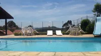 Miragem Chalés Hotels in Amparo