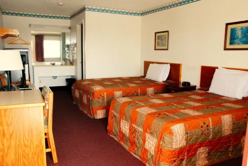 WestWorld Country Inn Hotels in Hubbard