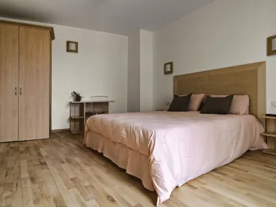 Hotel Galilee Hotels in Forcalquier