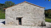 Casas do Monte de Roques فنادق في Vitorino das Donas